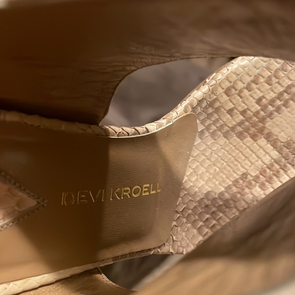 Devi Kroell Snakeskin Beige Sandals Size 6.5 - Picture 3 of 7